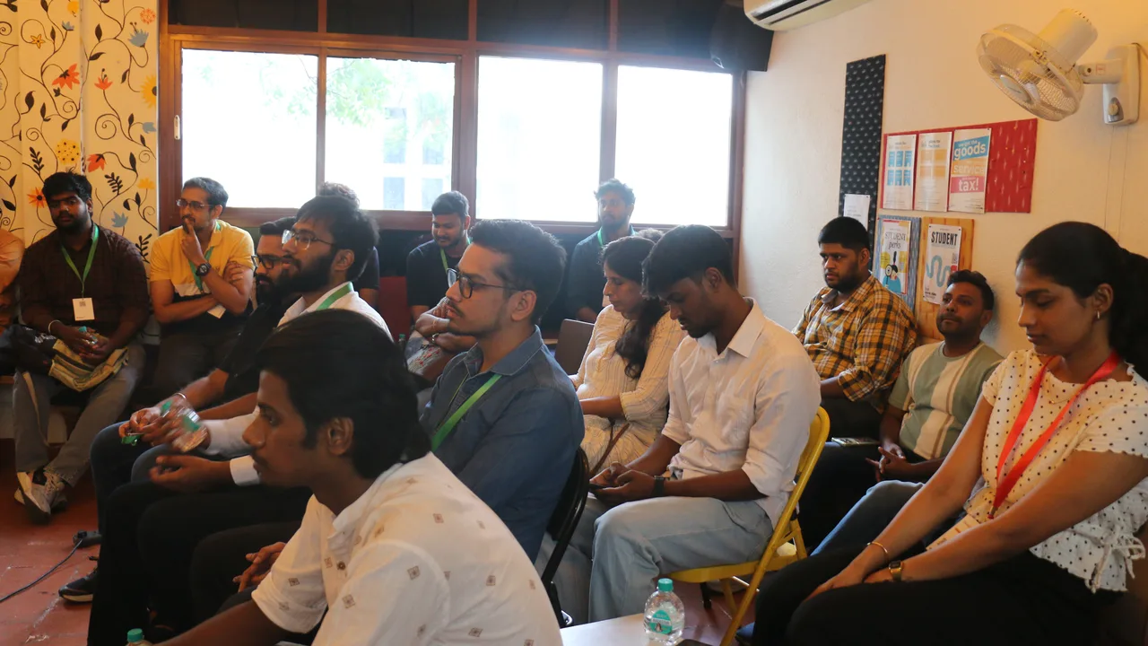 The room engaged during the discussion at Circa Vol. 01, Chennai.